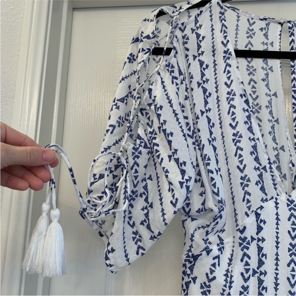 | vici • blue & white sandia kimono dress • small | - Picture 3 of 6